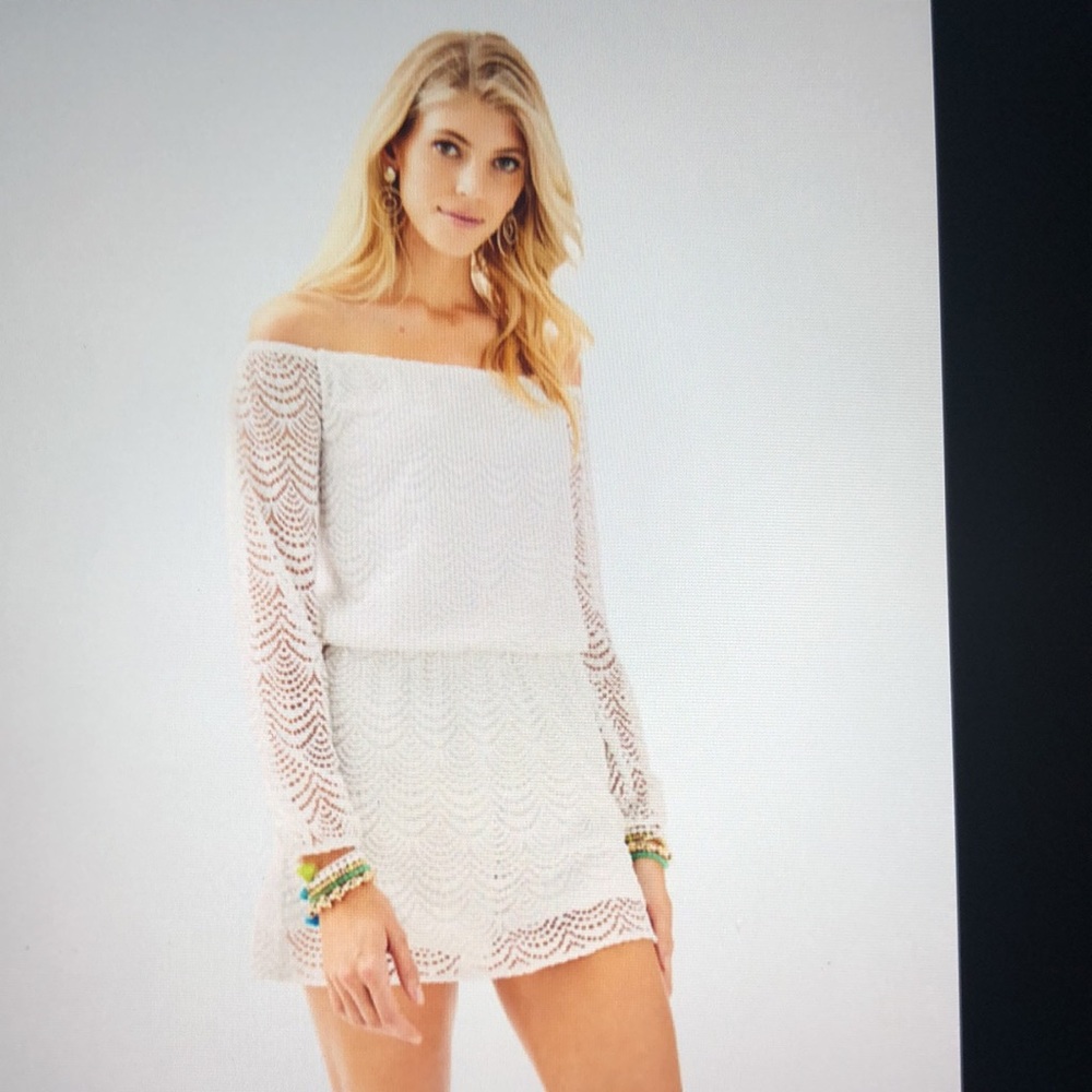 Lily Pulitzer white scalloped romper size xs
